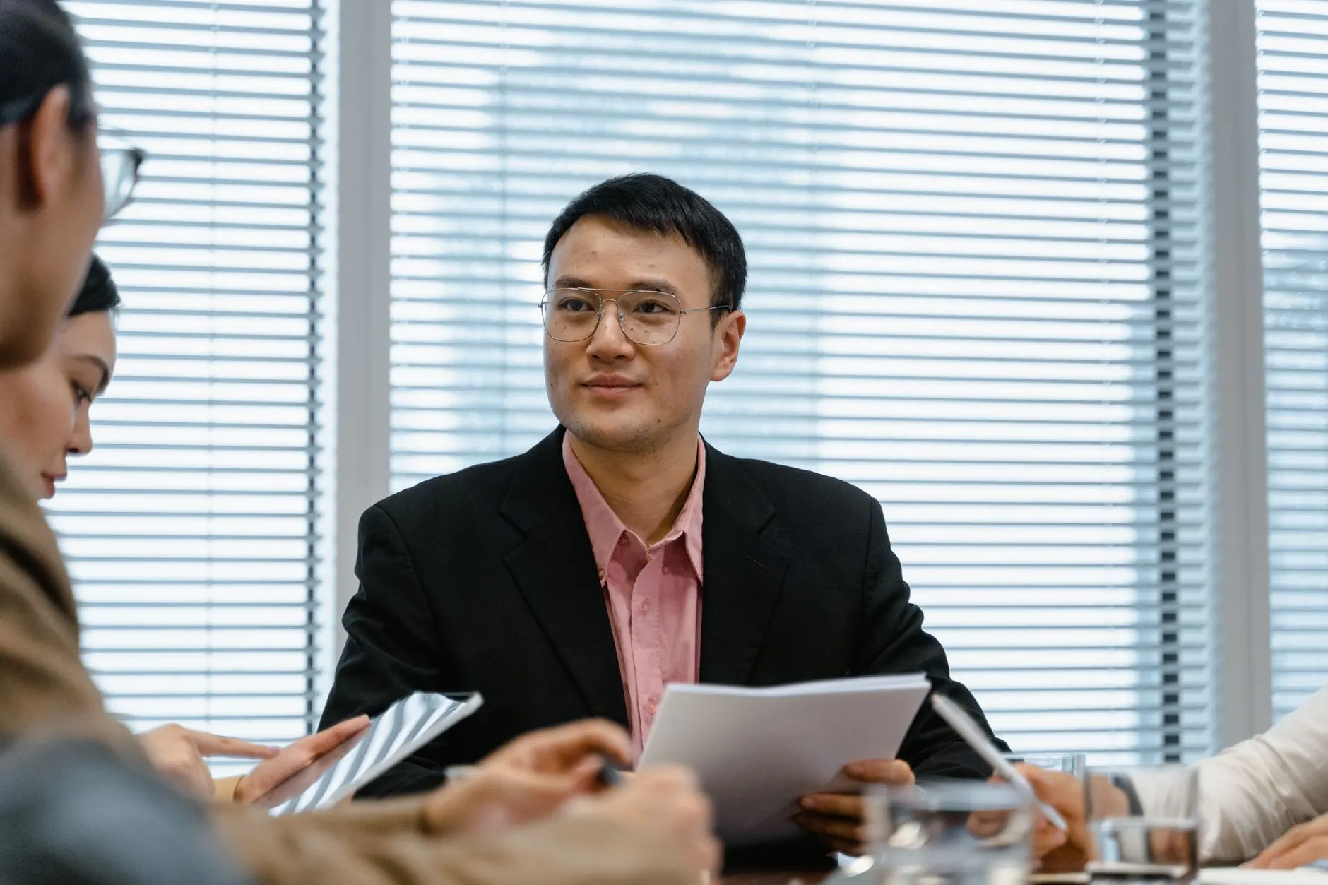 上海鑫铆实业商业运营解决方案：从选址到盈利的全流程设计